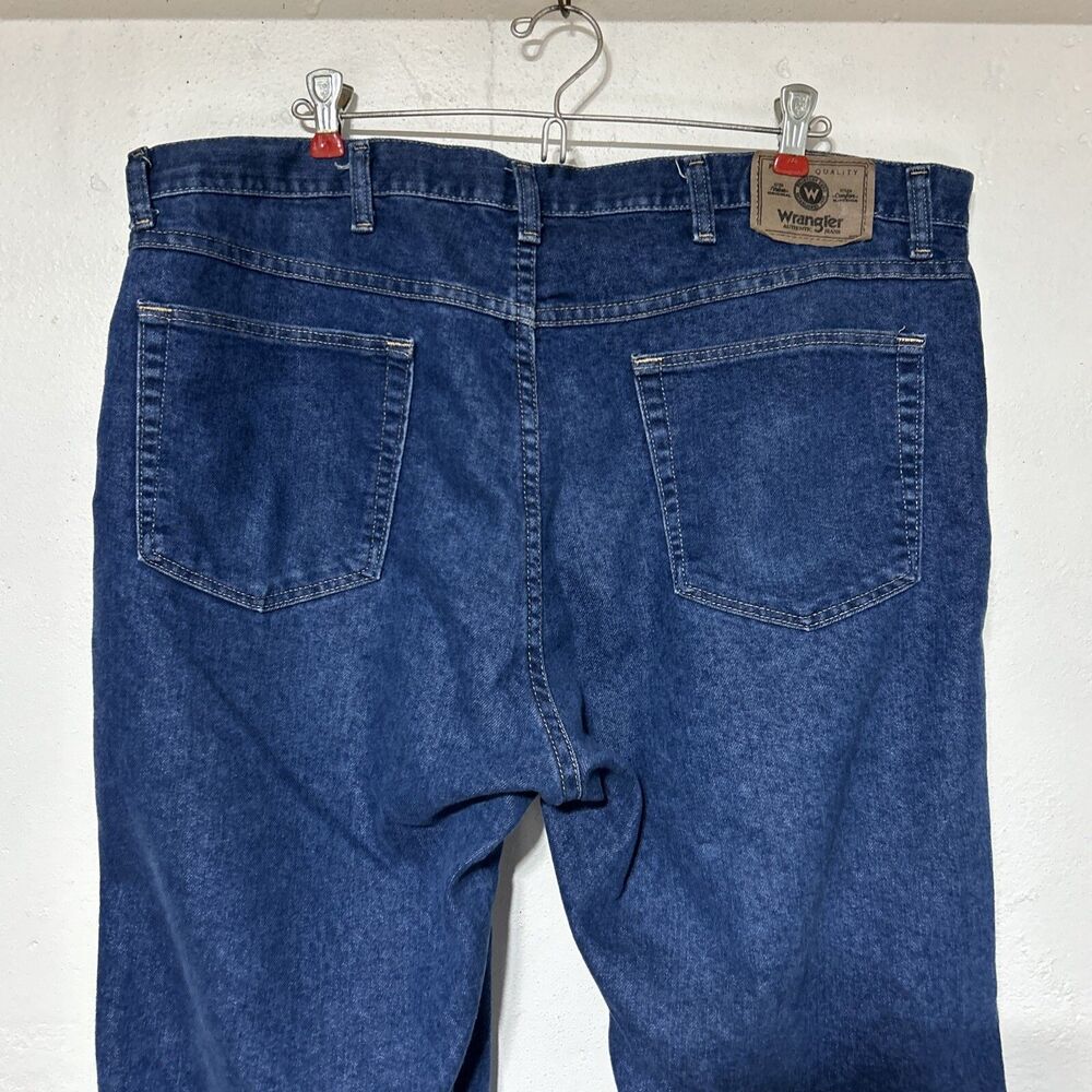 Wrangler Regular Fit Mens Jeans 40x29 Medium Wash Straight Leg Casual Work Pants - Picture 5 of 14
